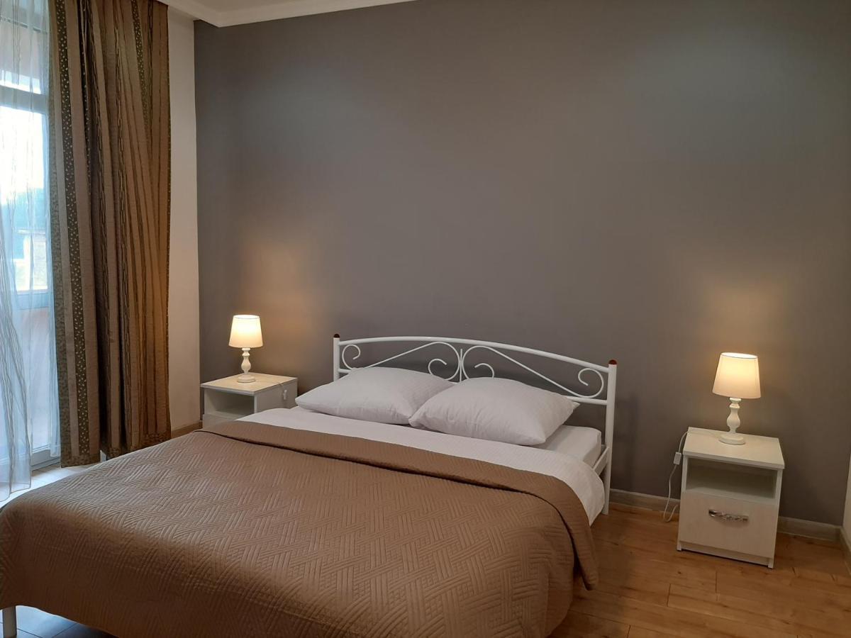 New !!! Modern Lux Apartment In The City Center With A Terrace Mukatschewo Exterior foto